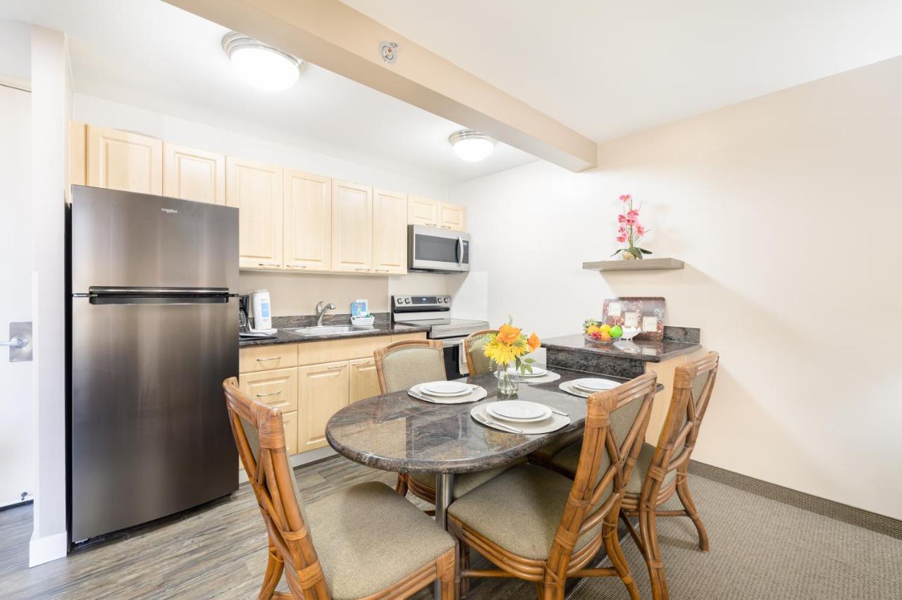 Beautiful Mountain View In Waikiki Sunset With Parking Apartment โฮโนลูลู ภายนอก รูปภาพ