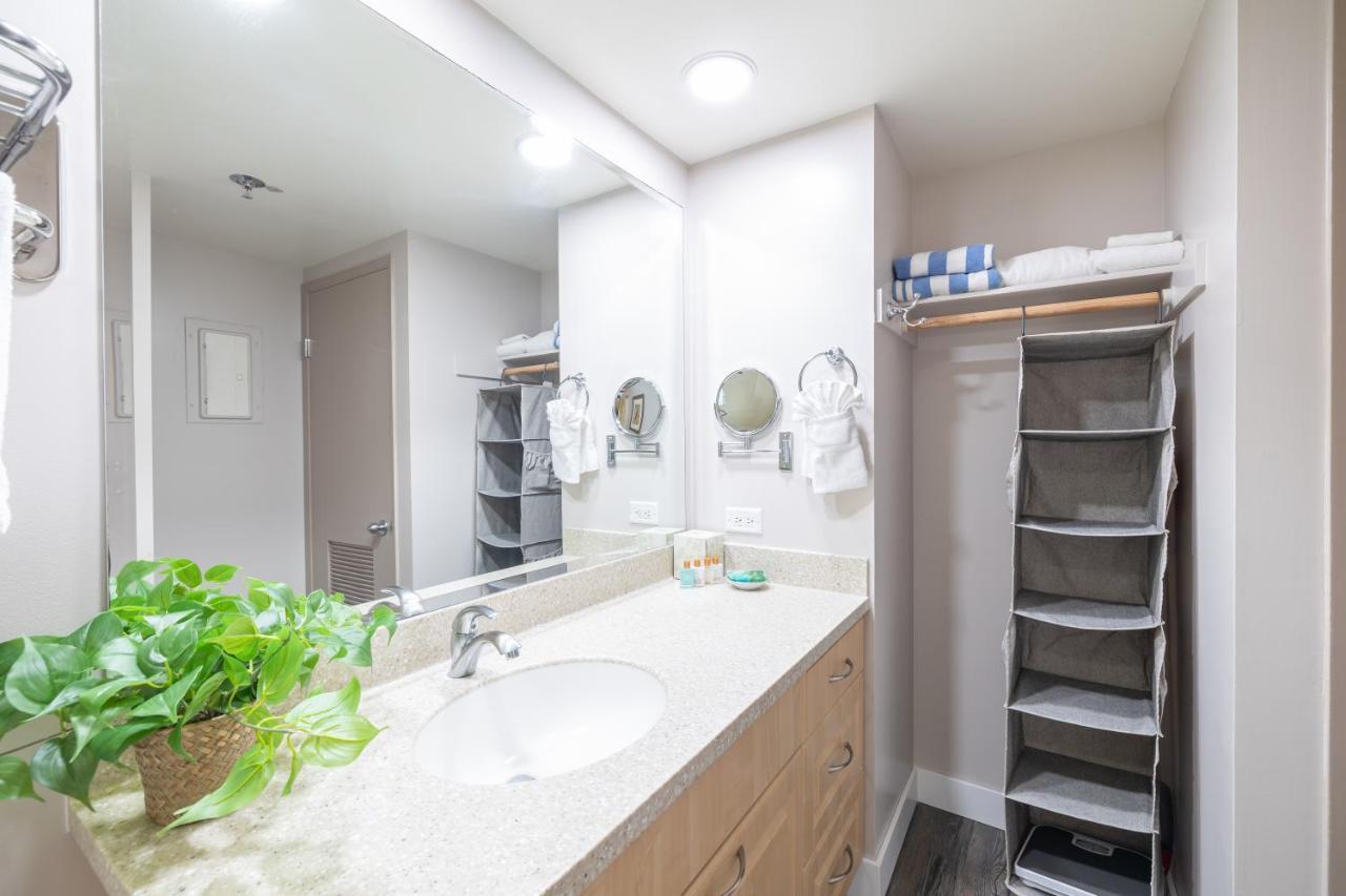 Beautiful Mountain View In Waikiki Sunset With Parking Apartment โฮโนลูลู ภายนอก รูปภาพ